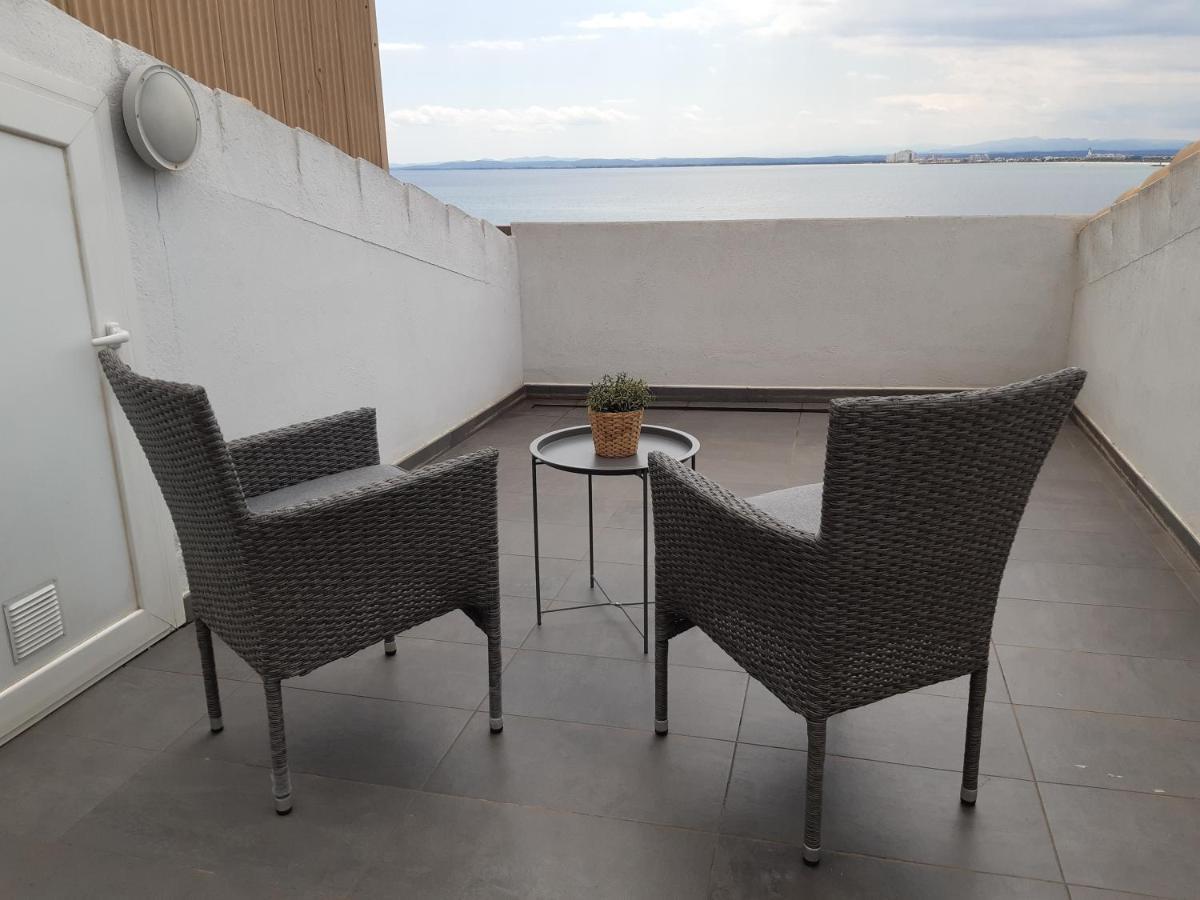 Apartamento Roses Casc Antic Sl Avda Rodhe Exterior foto