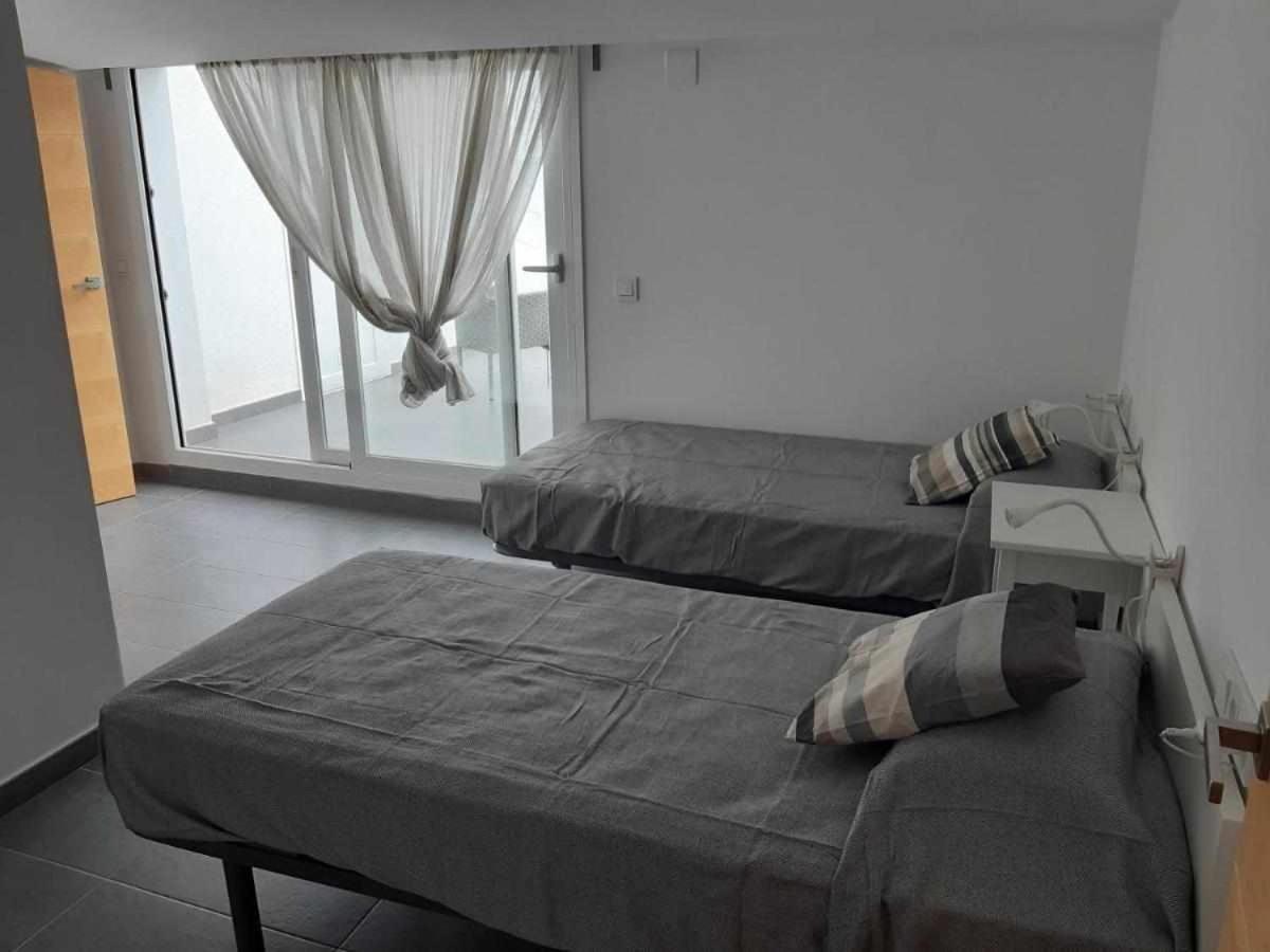 Apartamento Roses Casc Antic Sl Avda Rodhe Exterior foto